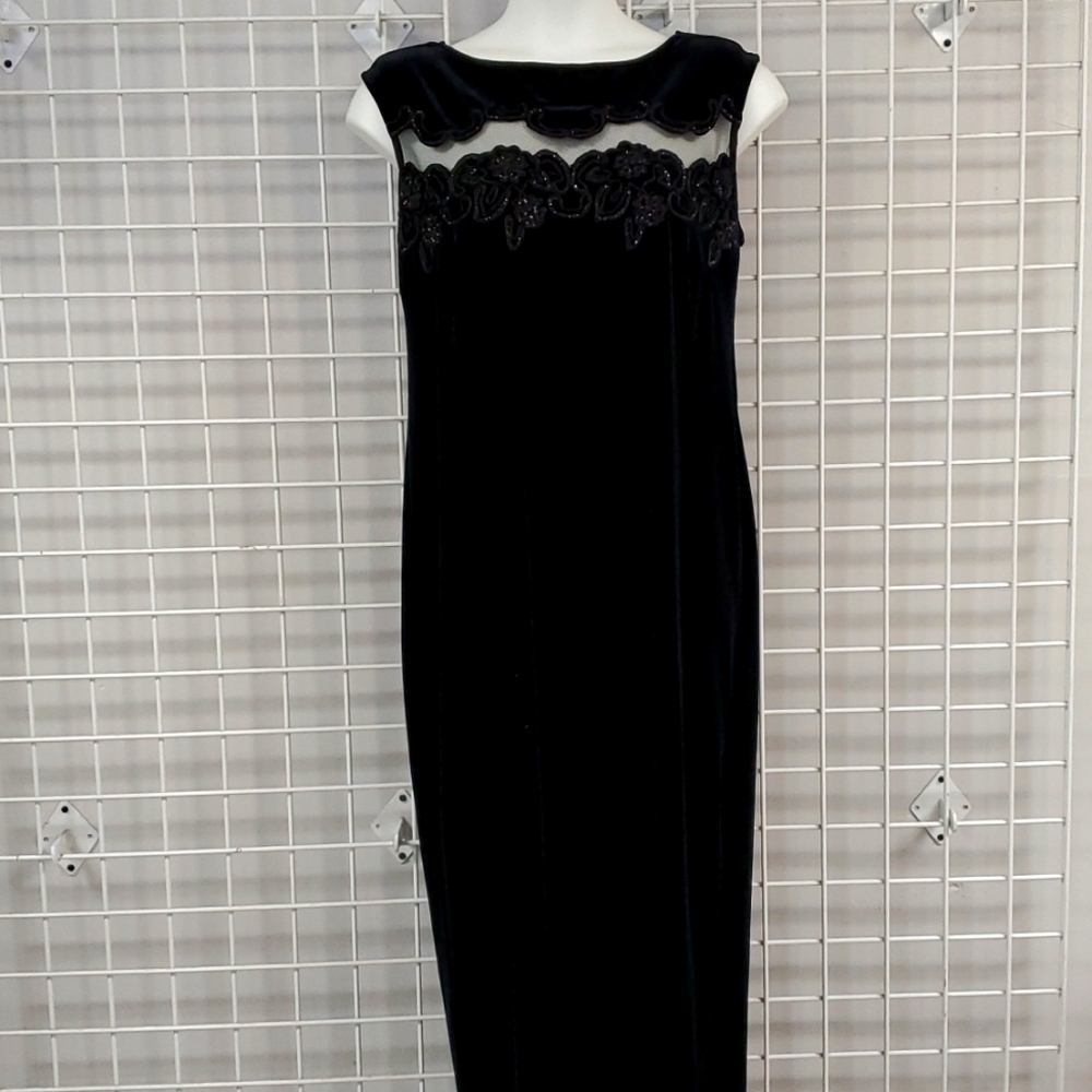 ONYX Nite blk formal maxi sz14